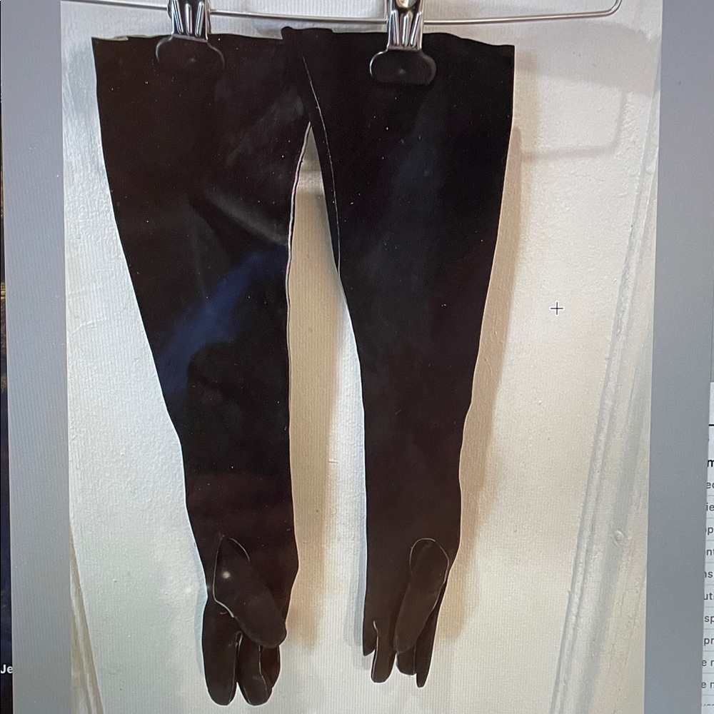 Balenciaga suade Elegant Black Long (23” long)Gloves